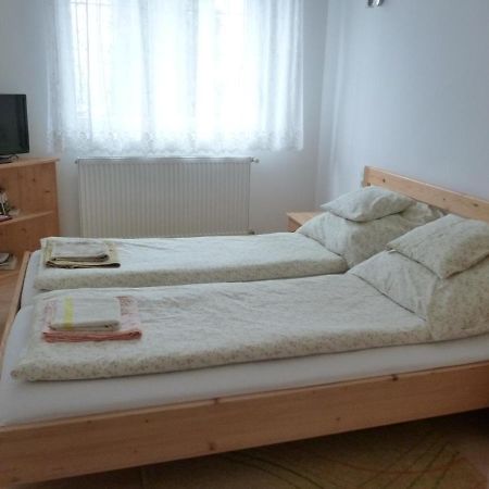 Keresztmama Haza Apartment Hajduszoboszlo Luaran gambar