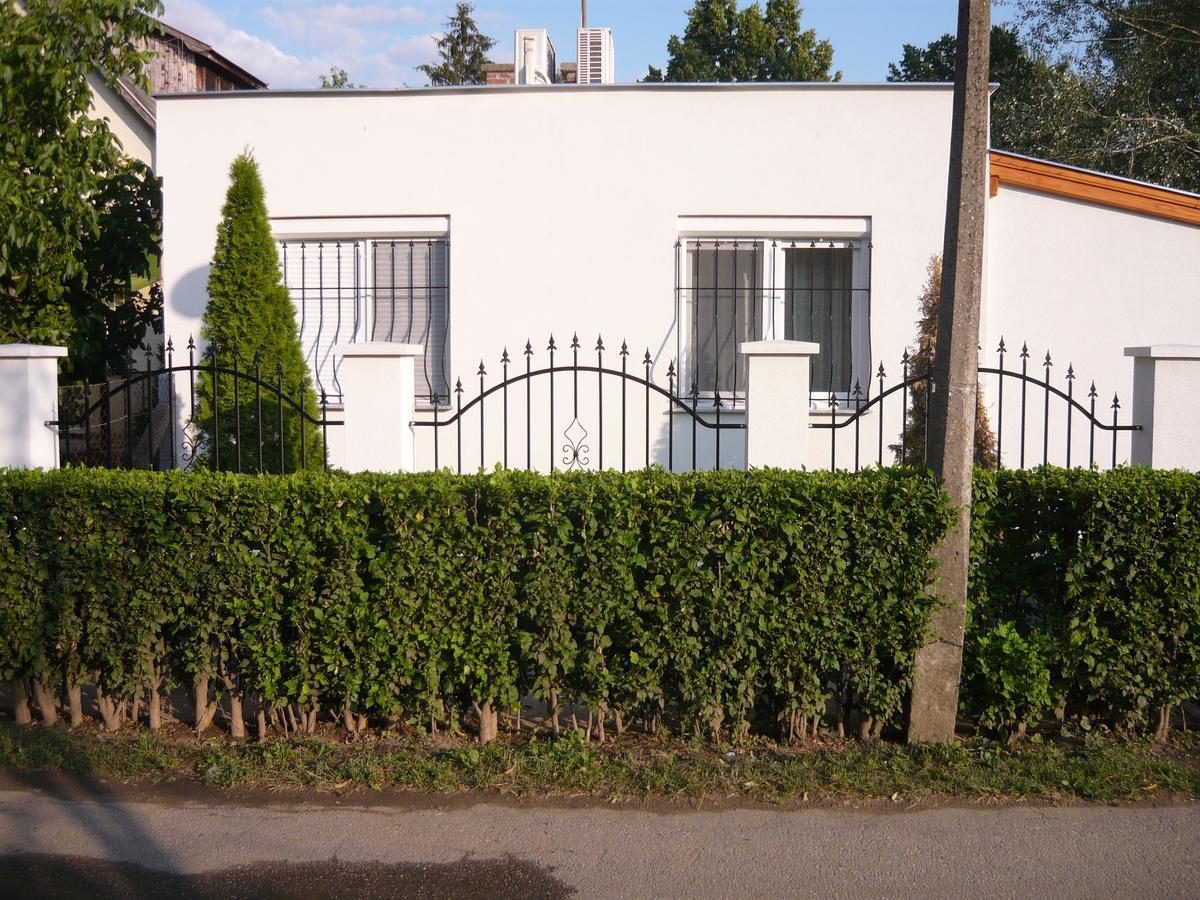 Keresztmama Haza Apartment Hajduszoboszlo Luaran gambar