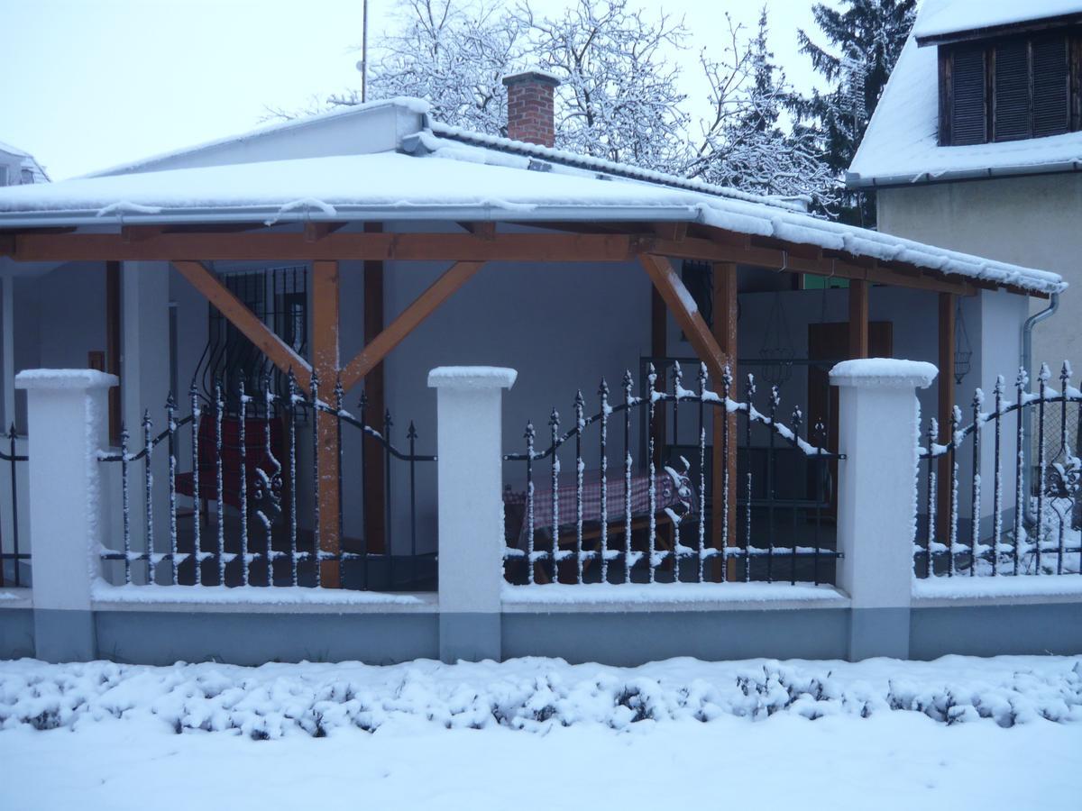 Keresztmama Haza Apartment Hajduszoboszlo Luaran gambar